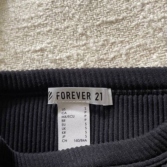 Forever 21 Activewear Bundle - Picture 5 of 5